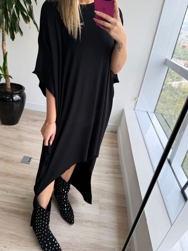 VESTIDO AMPLO DESIGUAL