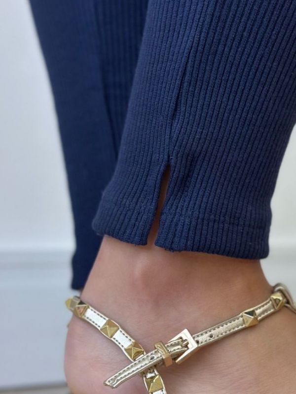 CALCA SKINNY RIBY