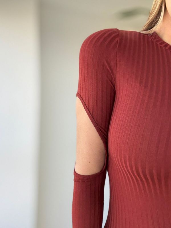 BLUSA MANGA LONGA RECORTE