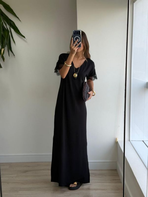 VESTIDO CAMISETAO RENDA