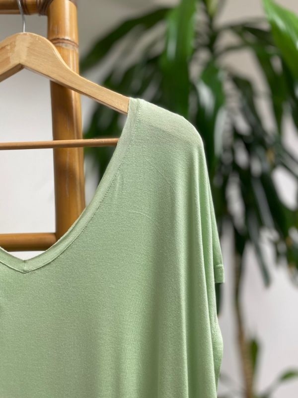 BLUSA QUADRADA