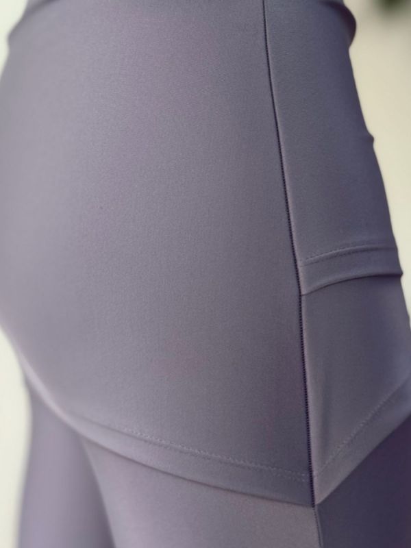 CALÇA SKINNY SCULPY COM SAIA CRUZADA 