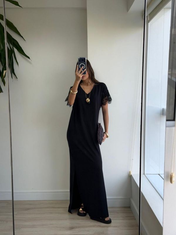 VESTIDO CAMISETAO RENDA