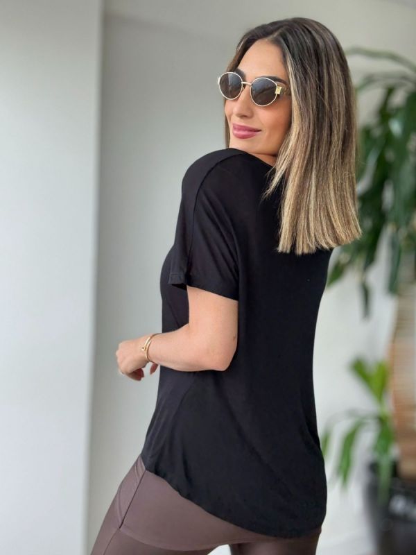 BLUSA OMBRO A OMBRO EM SOFT 
