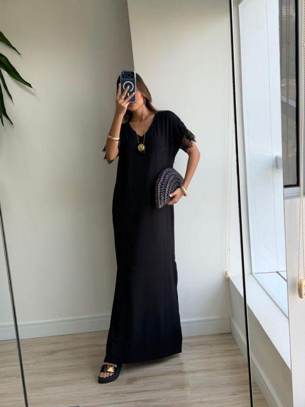 VESTIDO CAMISETAO RENDA