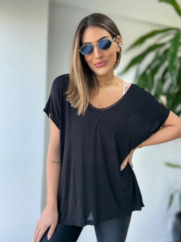 BLUSA QUADRADA