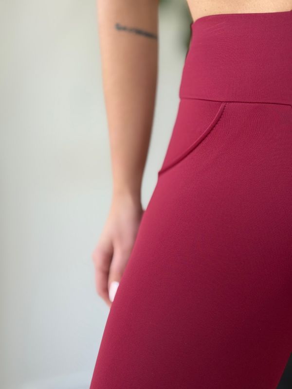 CALCA SKINNY ESSENTIAL