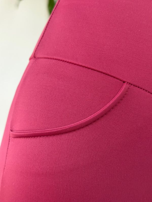CALCA SKINNY ESSENTIAL