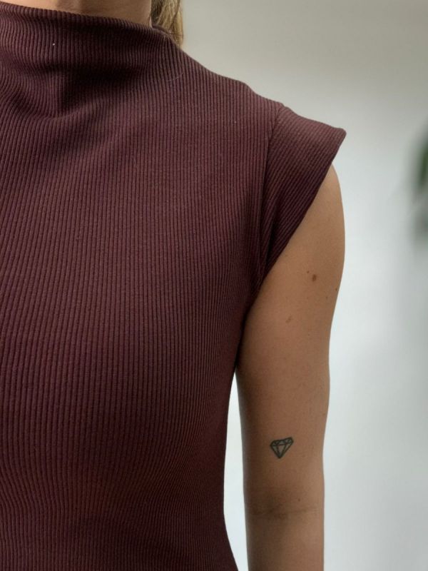 REGATA ALONGADA SLIM RIB