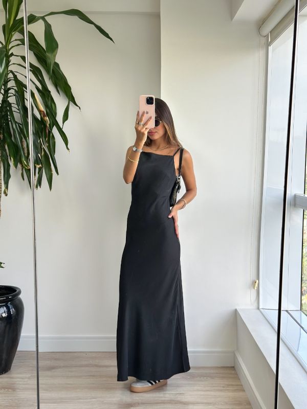 VESTIDO CARRIE