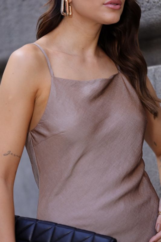 VESTIDO CARRIE