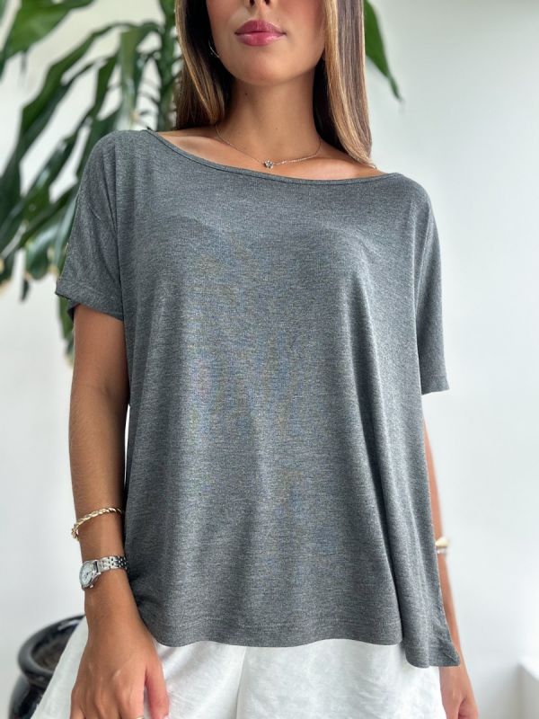 BLUSA OMBRO A OMBRO EM SOFT 