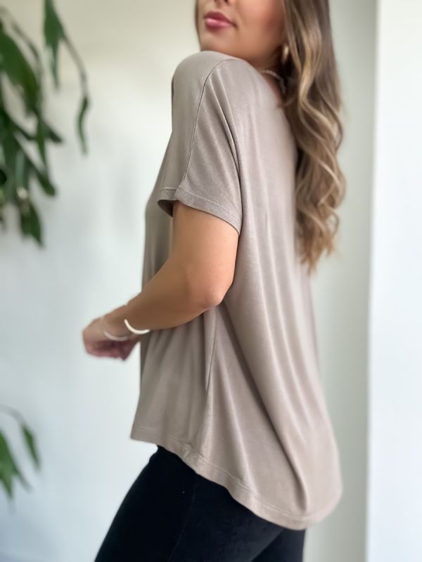 BLUSA OMBRO A OMBRO EM SOFT 