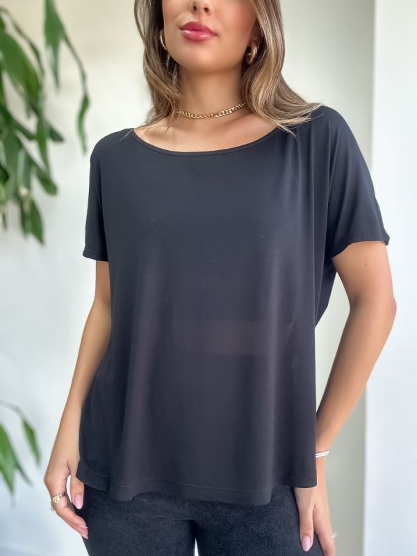 BLUSA OMBRO A OMBRO EM SOFT 