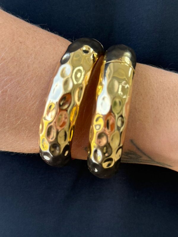 BRACELETE TEXTURIZADO DOURADO