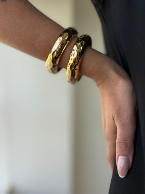 BRACELETE TEXTURIZADO DOURADO